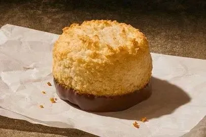 Coconut Macaroon