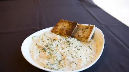 Fettuccine Alfredo