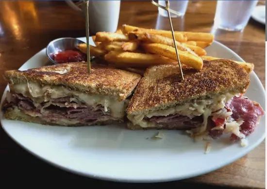 Reuben Sandwich