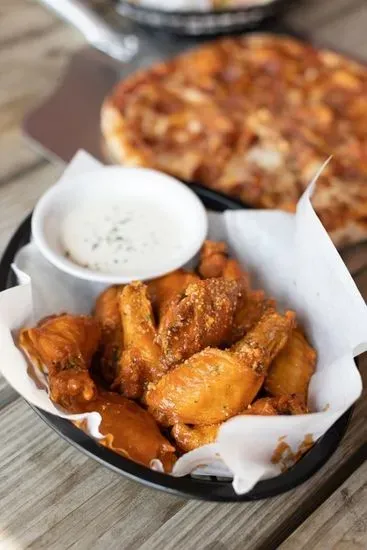 12 WINGS