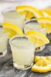 Lemon drop shot