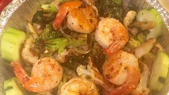 Grilled Shrimp Veggie Salad