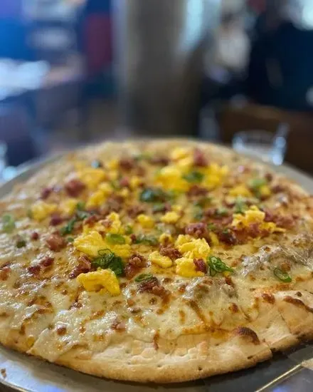 Breakfast Pizza