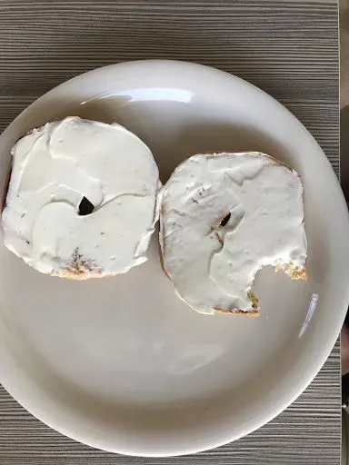 Simple Bagel & Cream Cheese
