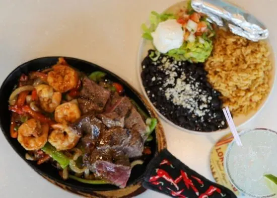 Land and Sea (Steak and Shrimp) Combo Fajitas