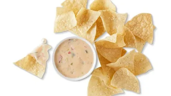 3-Cheese Queso & Chips