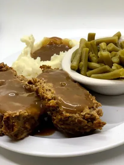 HOMEMADE MEATLOAF