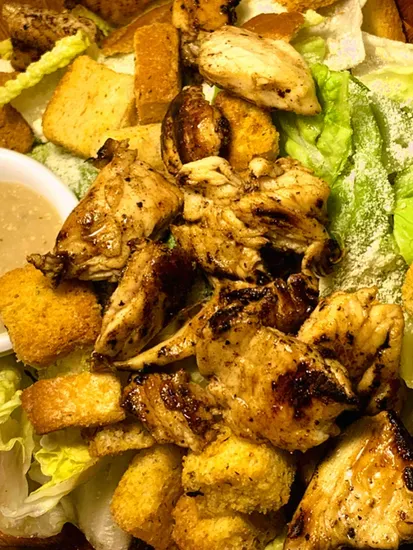 CHICKEN CEASAR SALAD