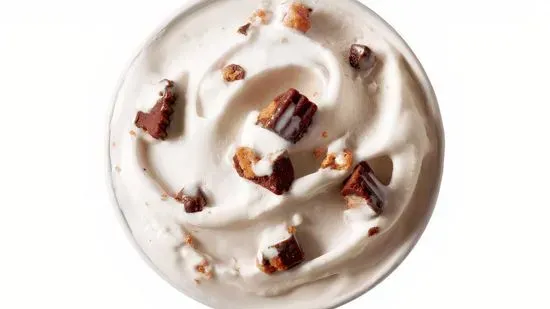 REESE'S® Peanut Butter Cup BLIZZARD® Treat 