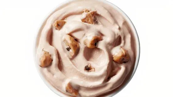 Chocolate Chip Cookie Dough BLIZZARD® Treat