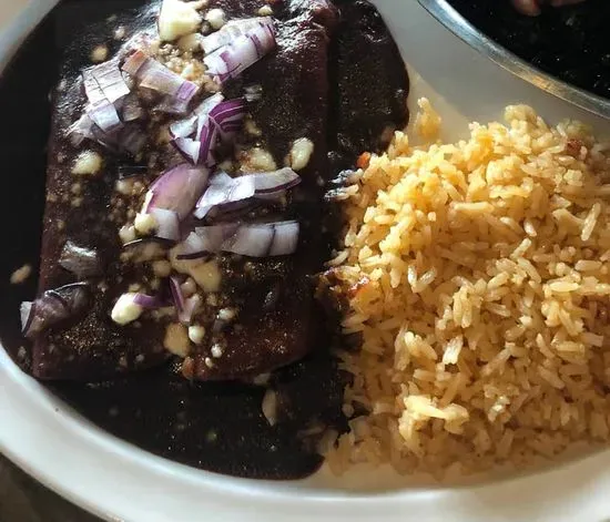 Enchiladas de Mole