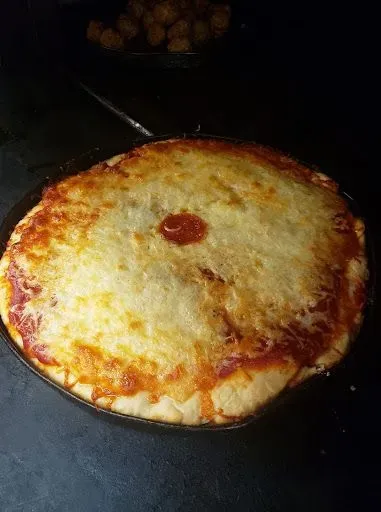 Cheese Pizza