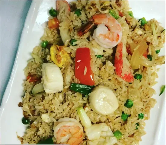 L- Seafood Fried Rice