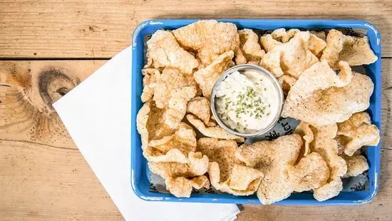 Pork Rinds & French Onion Dip