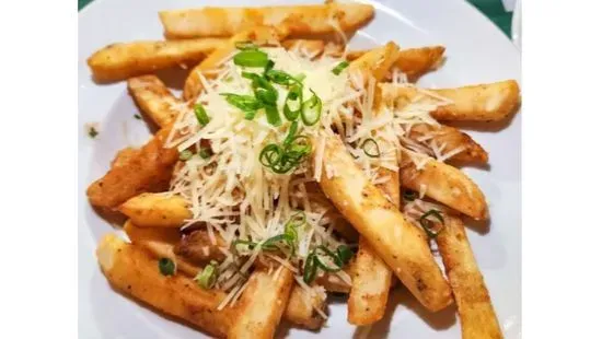 Garlic Parmesan Fries Basket.