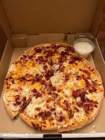 Loaded Baked Potato Pizza (12' Medium)