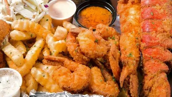 Fried Shrimp (6) & Lobster Tail (1) Basket