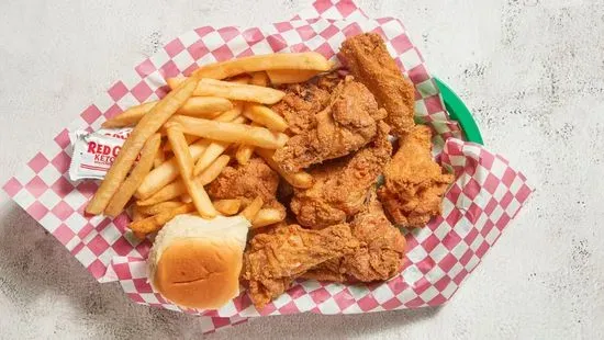 Country Fried Wings Basket (with fries)