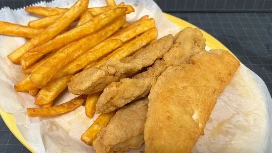 8.- Chicken Strips And Fries