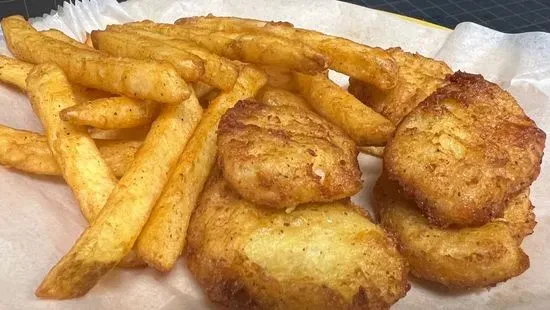 7.- Chicken Nuggets And Fries