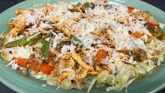 1/2 Chicken Fajita Salad