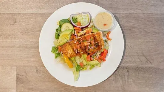 Grilled Salmon Salad