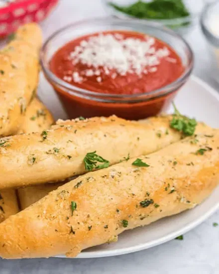 S6. Garlic Bread Sticks (2)