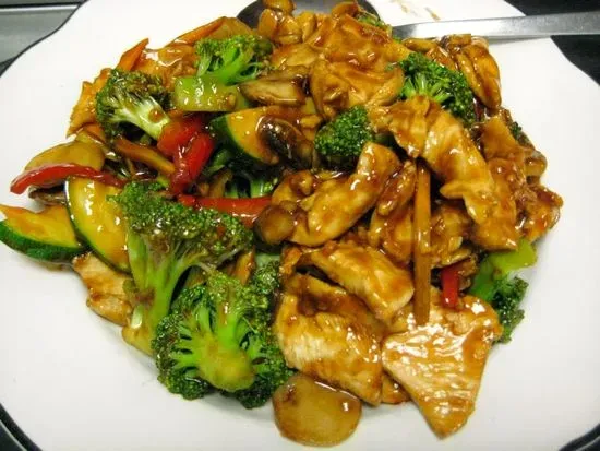62. Chicken With Broccoli