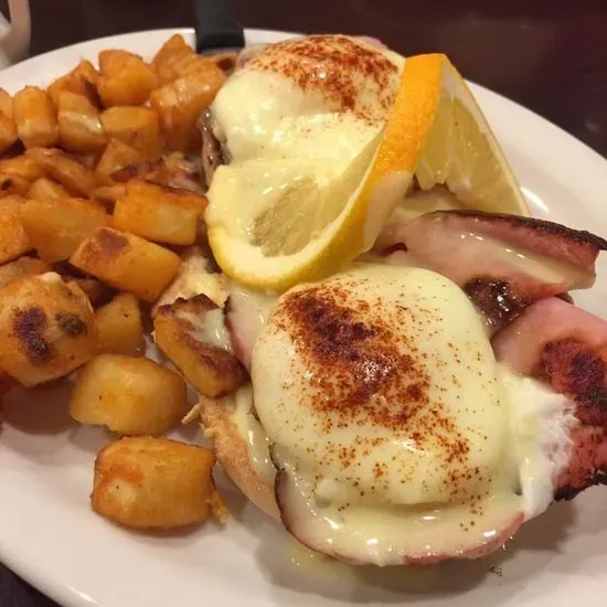 Traditional Eggs Benedict