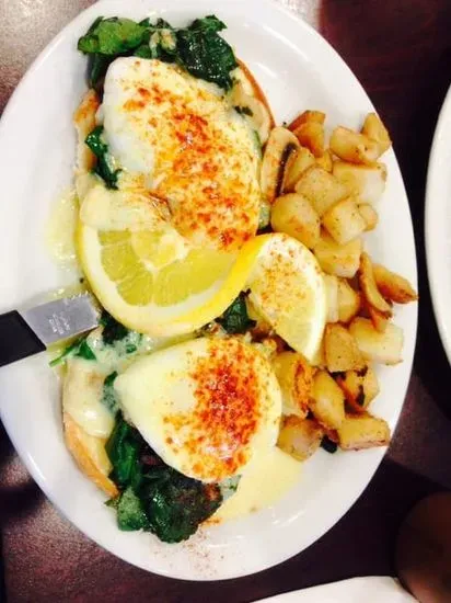 Eggs Benedict Florentine