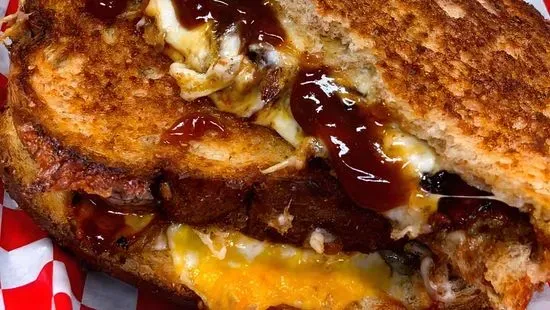 BBQ Pulled Pork Grilled Cheese