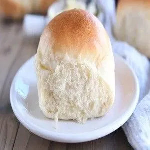 Single Dinner Roll