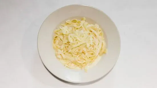 28. Fettuccine Alfredo