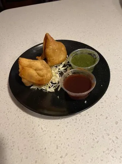 Vegetable Samosa (2)