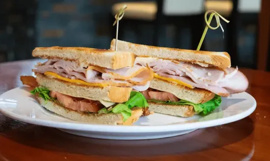 Smokehouse Pub Club