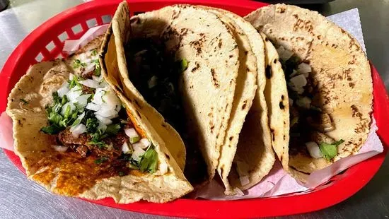 Taco (Handmade Tortilla)