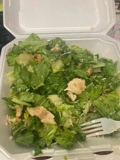 Our Famous Salad with Chicken