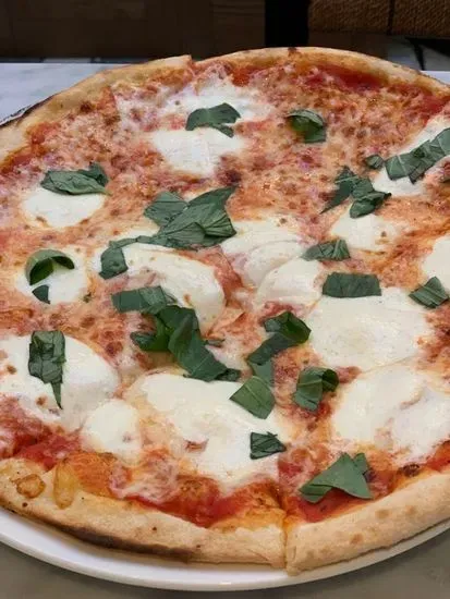 Pizza Margherita Fresh Mozzarella