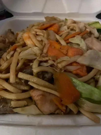 House Lo Mein