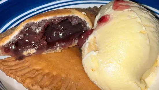 Blackberry fried pie