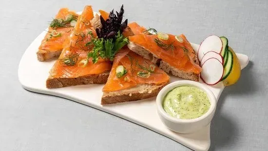 Smoked Salmon Tartine