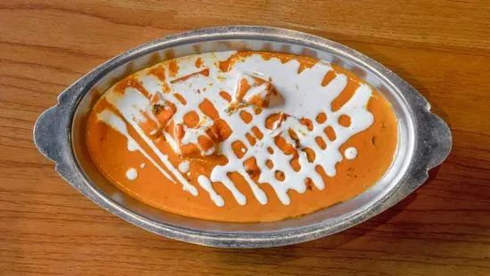 V557 Paneer Tikka Masala