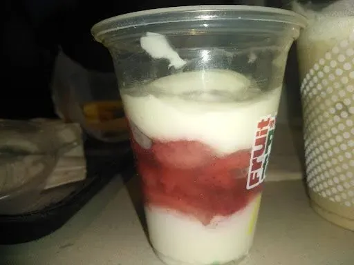 Fruit N Yogurt Parfait
