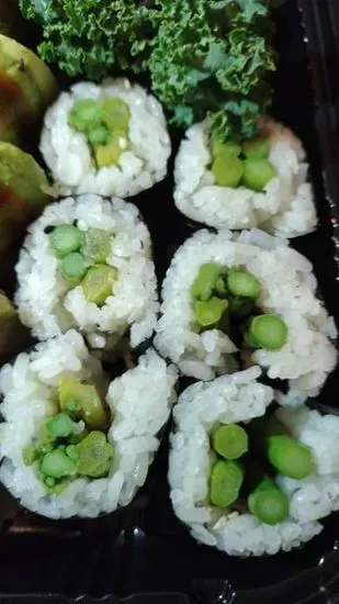 R6. Asparagus Roll