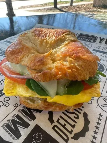 Classic Veggie Croissant