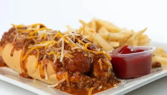 CHILI CHEESE DOG