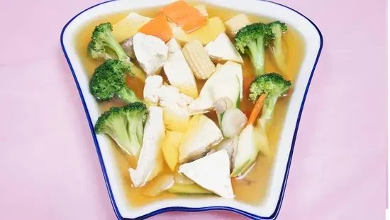 Vegetable with Bean Curd Soup 豆腐菜汤