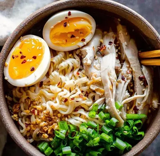 Japanese Chicken Shoyo Ramen 日本鸡拉面