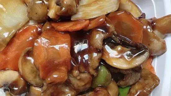 Beef with Mushrooms 蘑菇牛