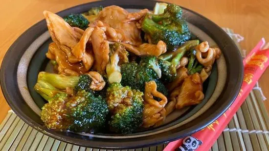 C15. Chicken with Broccoli (晚)芥兰鸡